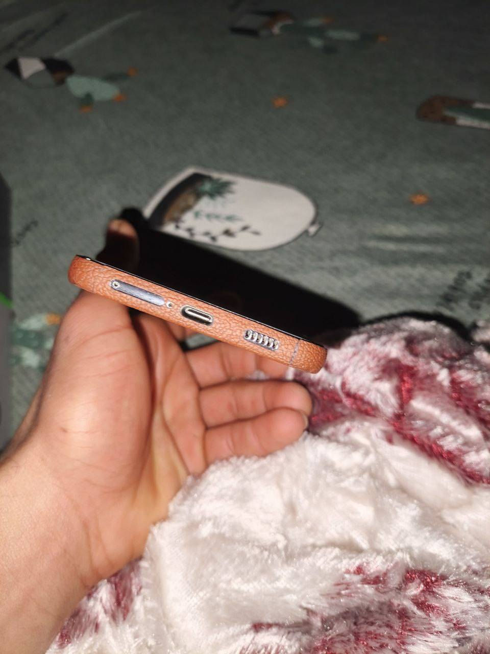 S22+
غني عن التعريف جهاز كله شغال فقط فطور على كلاسه فقط 
شاشه مابيهه شي لمس كله شغال ببجي 90فريم سلاسه فول 
نت ✅اتصال ✅فرمت ✅حدث ✅كلشي شغال 
مراوس او بيع مكاني بغداد


**إذا كنت صاحب هذا الإعلان وتريد حذفه لأي سبب، رجاءا أرسل رسالة إلى الدعم الفني**