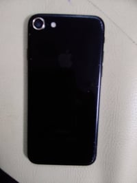 آيفون ٧ عادي • ١٢٨ • زعفرانية