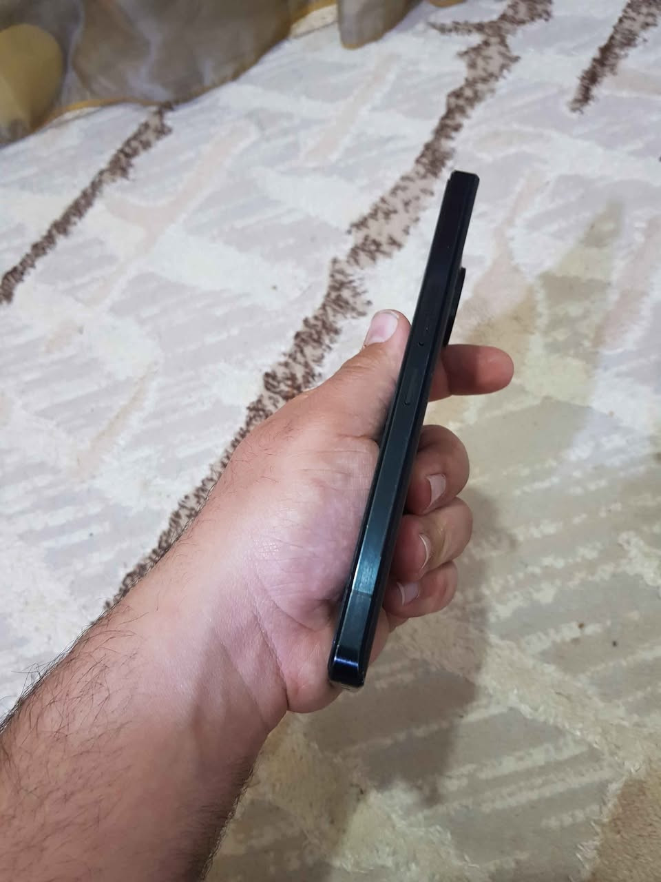 شارب r7 للبيع 190 الف وبي مجال بسيط او مراوس ذاكرة 256 رام 12 معالج فلاكشب سناب 8gen1 يدعم تصوير 8K نضافة 90%
مميزات بصمه مدمجه بالشاشه تصوير 4K 8K 
تردد الشاشه 240 هرتز تلفون حيل حيل جيد وتر مقاوم للماء والغبار ونظافته كدامك بالصور شاشه صافية بدون اي طبع او نقاط ببجي اعلى دقه ارينا ١٢٠ فريم  دلتا ٩٠ فريم كلف ديوتي ١٢٠ فريم يعني سناب دراكون 8 جين 1 وعندك الاحساب مكاني بغداد البياع قرب تعاون هايبر ماركت بغداد, العراق


**إذا كنت صاحب هذا الإعلان وتريد حذفه لأي سبب، رجاءا أرسل رسالة إلى الدعم الفني**