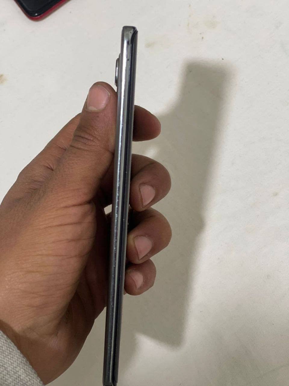 السلام عليكم جهاز انفنكس هوت50برو بلاص  شاشته منحنيه مقوسه 
 ذاكرته 256جهاز كلشي ممبدل بي  مكفول كفاله عامه وكارتونه وشاحنته ويا السعر ب185وبي مجال بسيط واي استفسار رقم هاتف *********** اتصال او واتساب
