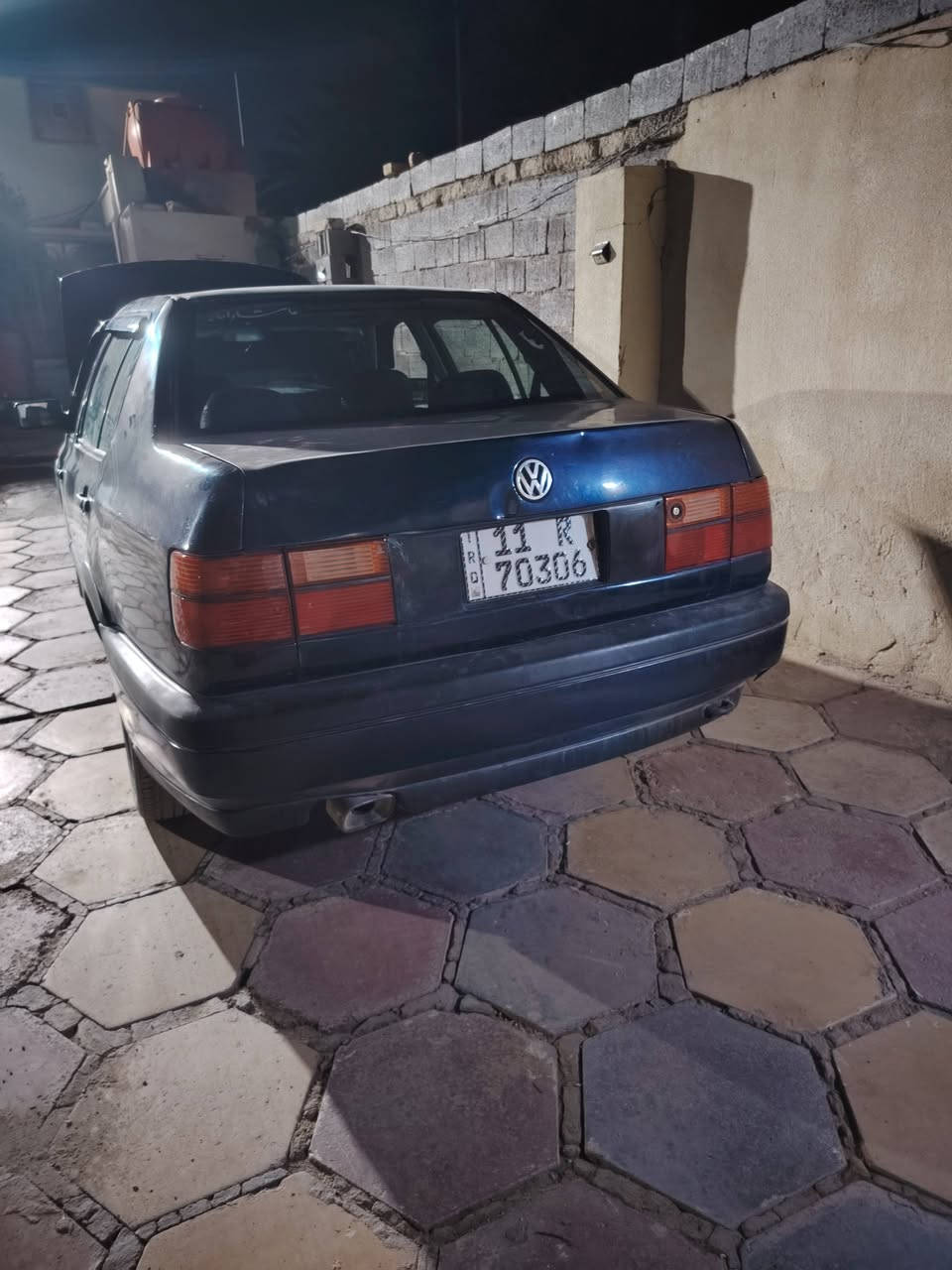 سياره كولف فينيتو َموديل ١٩٩٢ رقم بغداد تبريد شغال حداديا جاهزه السعر ٤٥ ورقه المحافظه بابل ورديه خارج البوحمير ***********
