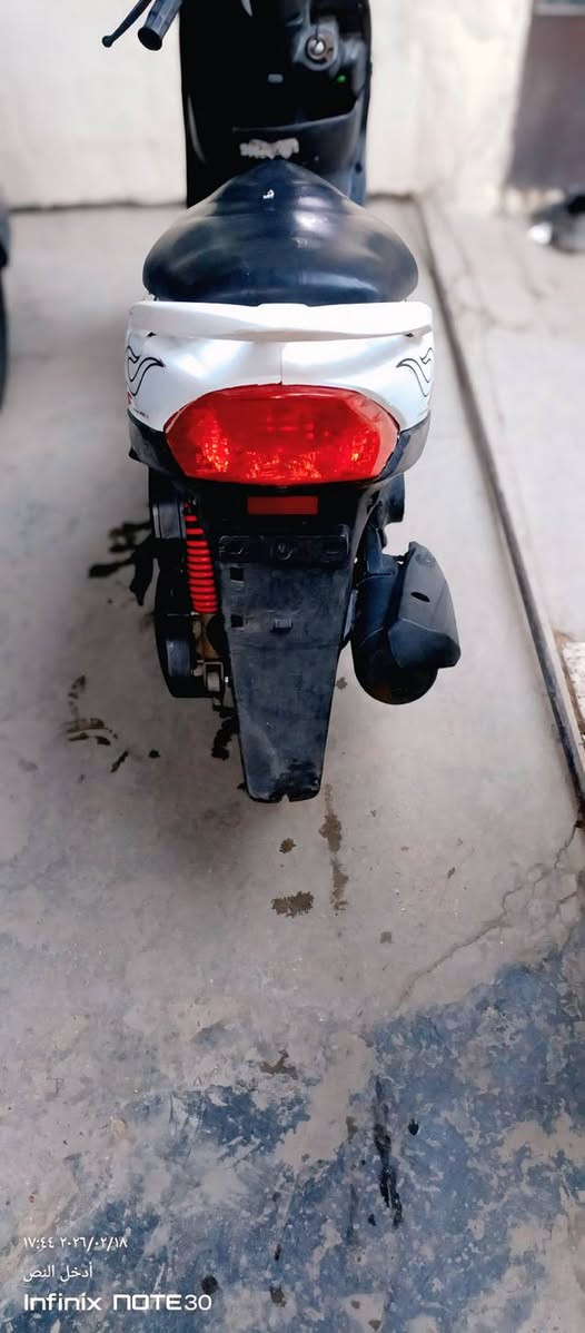 سلام عليكم
ماكس عدله الدراجه كامله مكمله فقط مبدله كفرات جماليه ام النار الإصليات امهات الختم والباقي كله ختم واحد من سوادات اشاير شغال بكلايت شغال عالي ناصي شغال الدراجه نكره وحده تشتغل 
ملاحظه.... الدراجه يرادله بس جواكيج الماكينه والدشلي مال السلف والباقي خير من الله الشراي يتصل عل هاذه الرقم 
مكاني بغداد الدوره 
سعر 650وبيه مجال
***********
