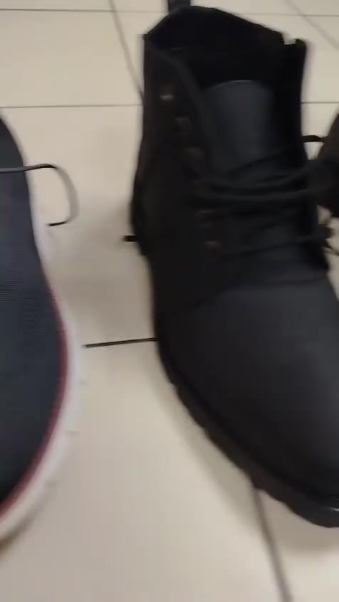 للبيع جديد غير مستخدم قياس ٤٤/٤٥ البوت ١٥ والشوز ١٠ وإذا اثنينهم احسبهم ٢٠


**إذا كنت صاحب هذا الإعلان وتريد حذفه لأي سبب، رجاءا أرسل رسالة إلى الدعم الفني**