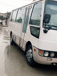 كوستر روزه موديل 2002 جاهزه السياره محرك كير اكسل كله بل شرط سياره حلو...