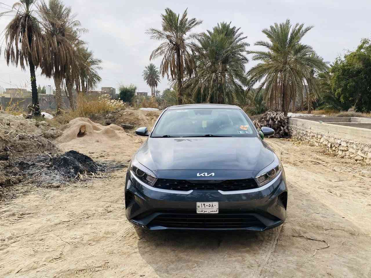 سلام عليكم سيارة كيا فورتي موديل 2024 
نص مواصفات مكينة 2000 
دخول جديد رقم شهداء
ضرر السيارة مرفق بلصور بدون ارباك بدون ضربة عابر
سعر المطلوب 148 وبيهةمجال
غير متواجد علفيس لاستفسار الاتصال على الرقم
المكان. سماوة

078 232 14 203
