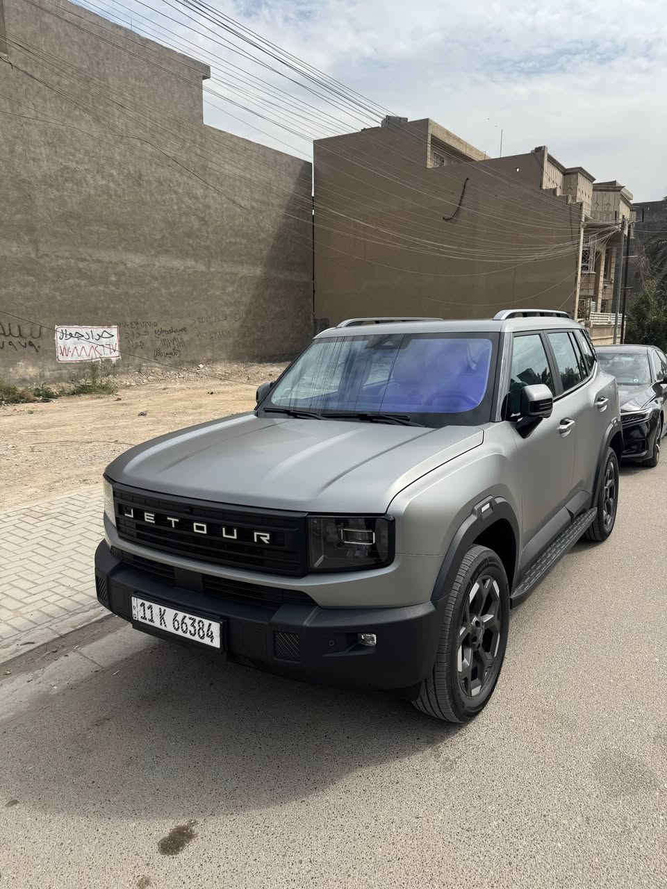 جيتور T1 – موديل 2026   لكجري - وكالة هارلم ضمان 10 سنوات
ماشيه 4 الاف فقط 
السيارة مغلفه ppf طافي ابو ال18 ورقه ضمان الppf  ثمان سنوات
 الموديل: 2026
 الممشى: زيرو
الضمان: هارلم 10 سنوات
 المحرك: 2000 تيربو – 4 سلندر
الويلات: 19 إنش

• ناقل حركة أوتوماتيك DCT متطور
• شاشة وسطية ضخمة + عدادات رقمية
• كاميرات 540 درجة عالية الدقة
• حساسات أمامية وخلفية
• تشغيل بصمة + دخول ذكي
• مثبت سرعة
• إضاءة LED أمامية وخلفية
• شحن لاسلكي
• نظام ملاحة + بلوتوث + USB
• مقاعد جلد فاخرة مع تحكم كهربائي
• فتحة سقف بانوراما
• أنظمة أمان كاملة ABS / EBD / ESP
• تصميم داخلي واسع مع جودة عالية
🔥 سيارة SUV حديثة، قوية، اقتصادية، وبضمان لا يُقارن لمدة 10 سنوات!

السعر 237$ 
المكان السيديه بغداد
***********
وبي واتس اب
