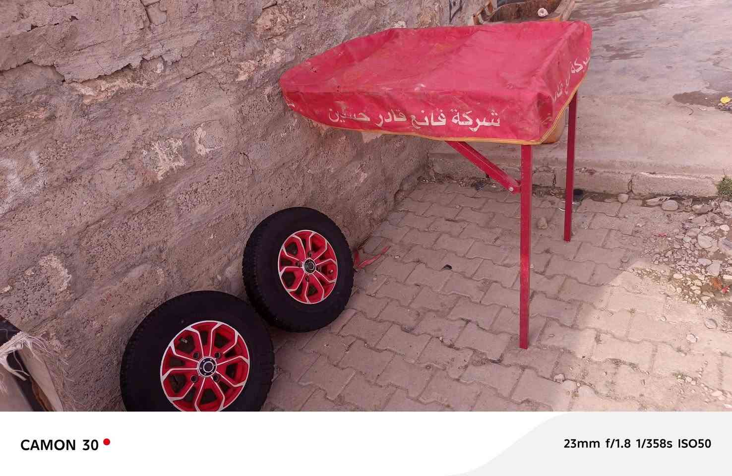 السلام عليكم عندي زوج ويله صفر لبيع وعدي قمريات وحده مال سلمنيه وحد مال شخوان شراي اتصل🗣📲📞***********
