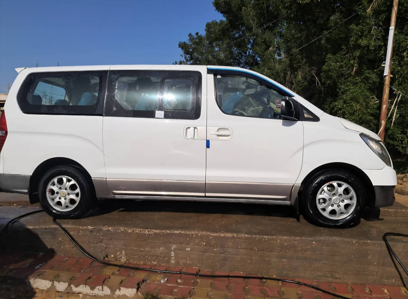 السلام عليكم ستاركس 2014 مكفوله كفاله عامه بس ذني الي مأشرات مكفوله من الحدادية وتخم تاير جواها مكينه جديده   رقمها كربلاء الماني جديد
العنوان ديوانية الرقم ***********
