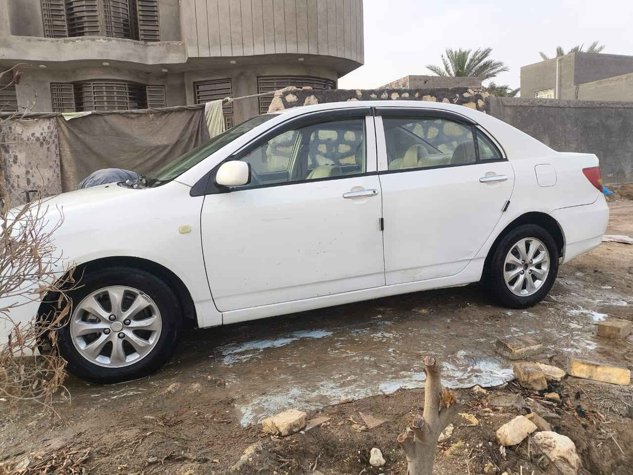 السلام عليكم...
للبيع BYD بي واي دي f3 موديل12 گير اوتوماتيك رقم بابل بأسمي  مكينه وكير وتبريد خير من الله هزه جديده بيه فقط جاملغ ايسر الامامي تبديل فقطططط مكاني السياره بابل السعر 55 وبيه مجال .... الاتصال ع هذه الرقم ***********
