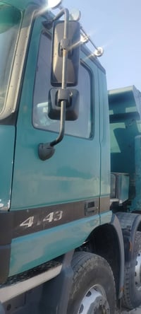 اكتروز موديل 2003اصل رقم بغداد بأسمي سنويتهه لحد 27ما معلايه مربوطه قا...