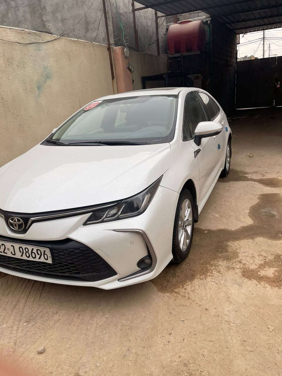 السلام عليكم كورلا 2024 بانزين  فول مواصفات كفالة عامه.
ماعدا طعجه صغيره على كد صبع بالداير pdr,,

ماشيه 33 الف 

السعر 190

رقمي ***********
