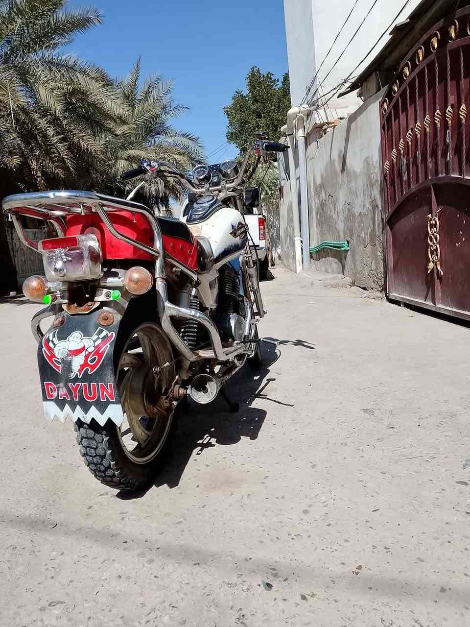 للبيع 350 وبيه مجال مكاني بغداد ***********
