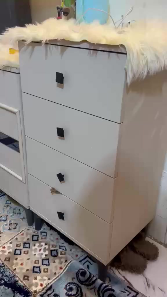 سلام عليكم غرافه تركيه البيع درجه اولى السعر 700
هاذ رقمي ***********
