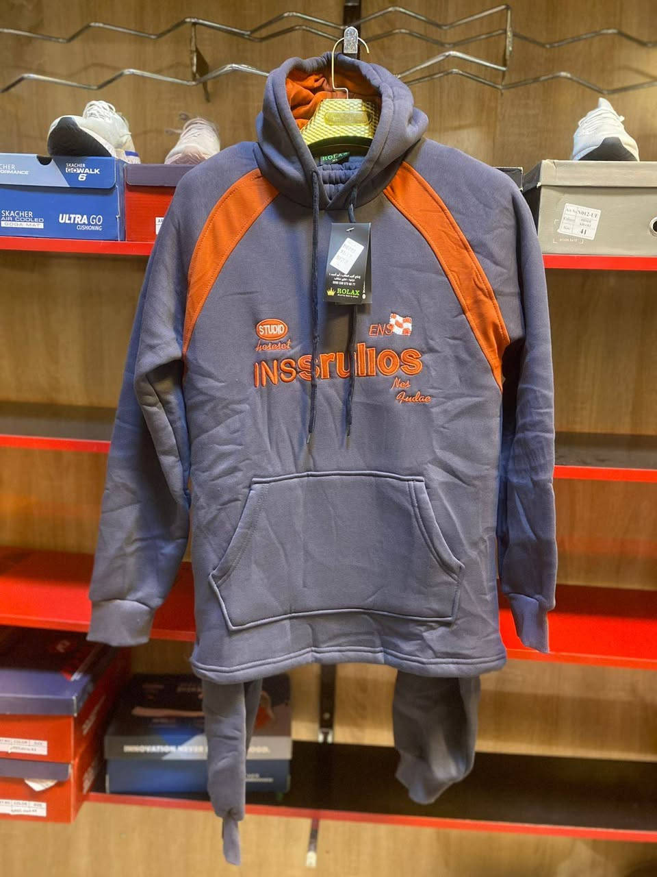 سلام عليكم
متوفر اتراكات شبابيه تركي درجه اولى  قياسات  ( M L Xl  XXl ) ابيع درازن او  شلعه وحده كميه خير من الله السعر قيم باليرضي الله واخذ 
للستفسار ***********
