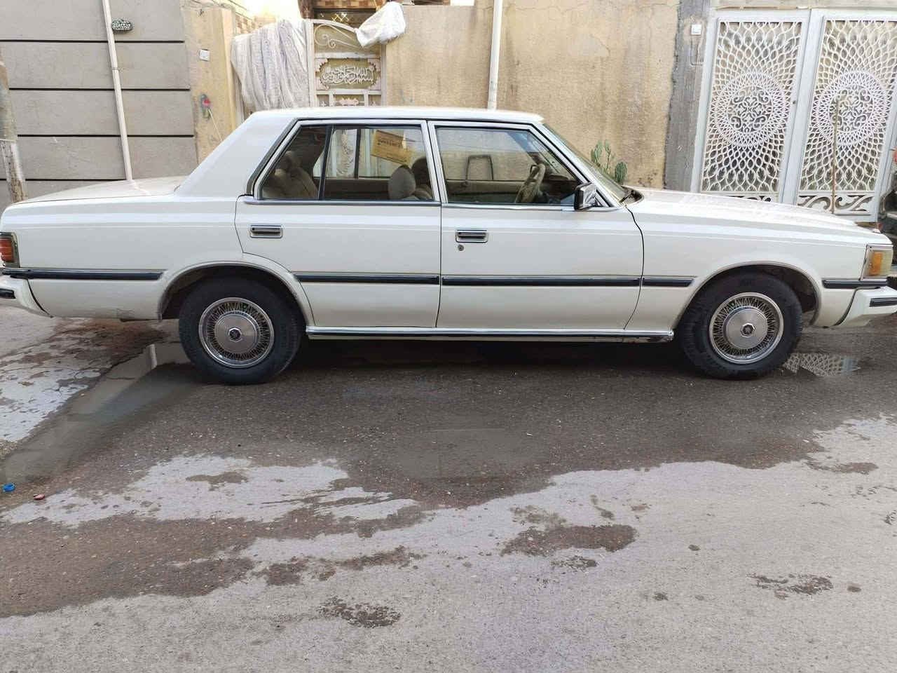 سلام عليكم سوبر 82 للبيع المكان كوت واسط الخاجيه مكينه كير مكفولات كير عادي مكينة بلاديه لاستفسار اتصل على رقم ***********. سعر اتصل على رقم
