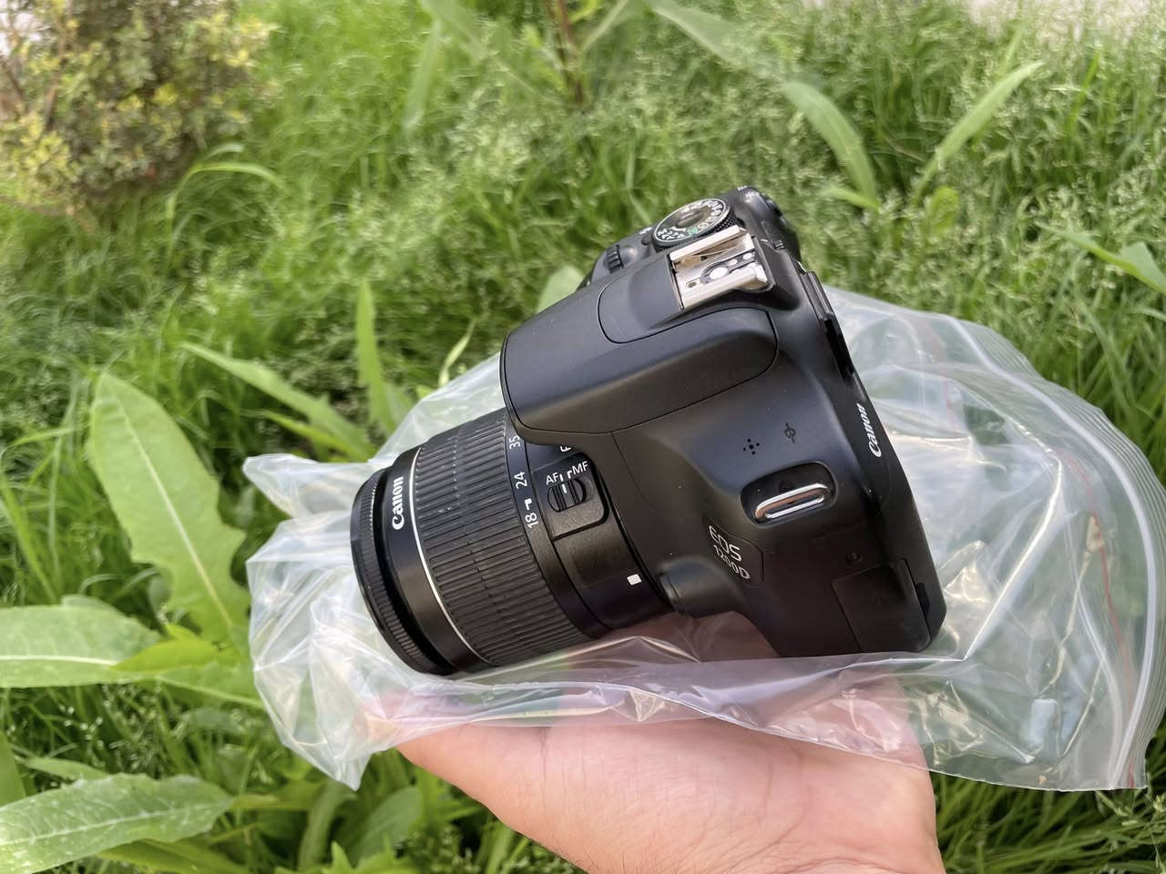 للبيع كانون
Canon1200   EOS

الملحقات 

عدسة 55.18 اوتو فوكس 

رام SD الأصلي وكاله

شاحنه

بطاريه 

جنطة درع ضد الكسر

حزام كتف

 

الكامرا نظافة 100% جديده مستخدمه سبوع واحد فقط

المكان بغداد للاستفسار اكثر التواصل السعر خاص او الاتصال ***********
