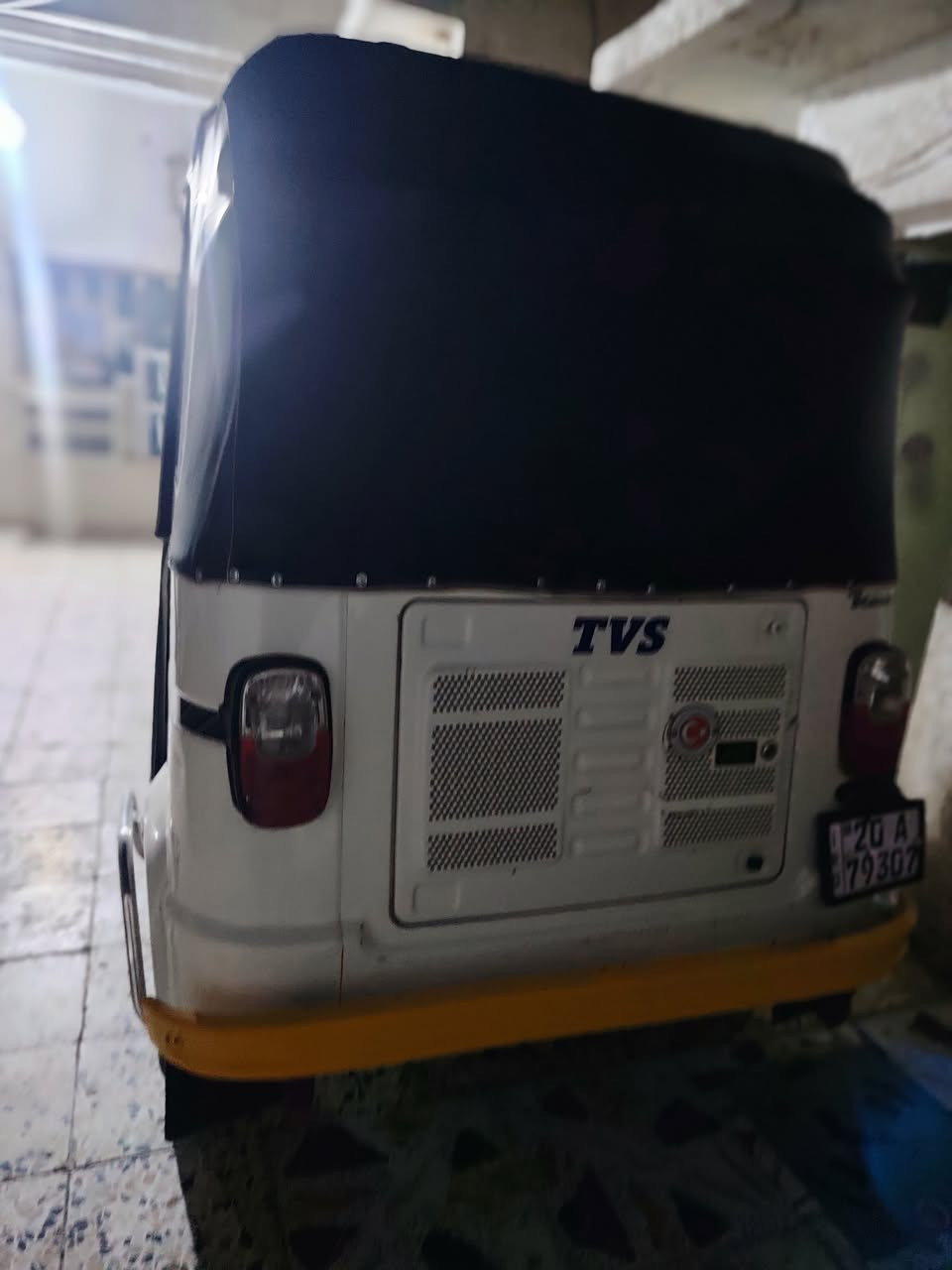 تكتك Tvs لبيع موديل ٢٠٢١ رقم ديالئ انكليزي تحويل ثاني يوم تكتك كفاله عامه من الضربه و وصبغ المكينه
مكاني بعقوبة الاستفسار ***********
مو شراي لا تتصل رجأ
