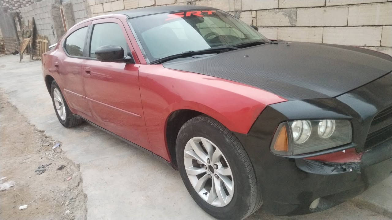 سلام عليكم جارجر 2010كصه بجم شغل باجات درجه اوله مكينه بيهه ضعف  كير حداديه كهربائيات  تبريد ثلج  تخم تاير متومه علئ الشاصي شرط حاسبه سنويه السبعه وعشرين السعر 35 شني عندك مراوس اتفضل واتساب العنوان بصره  ***********
