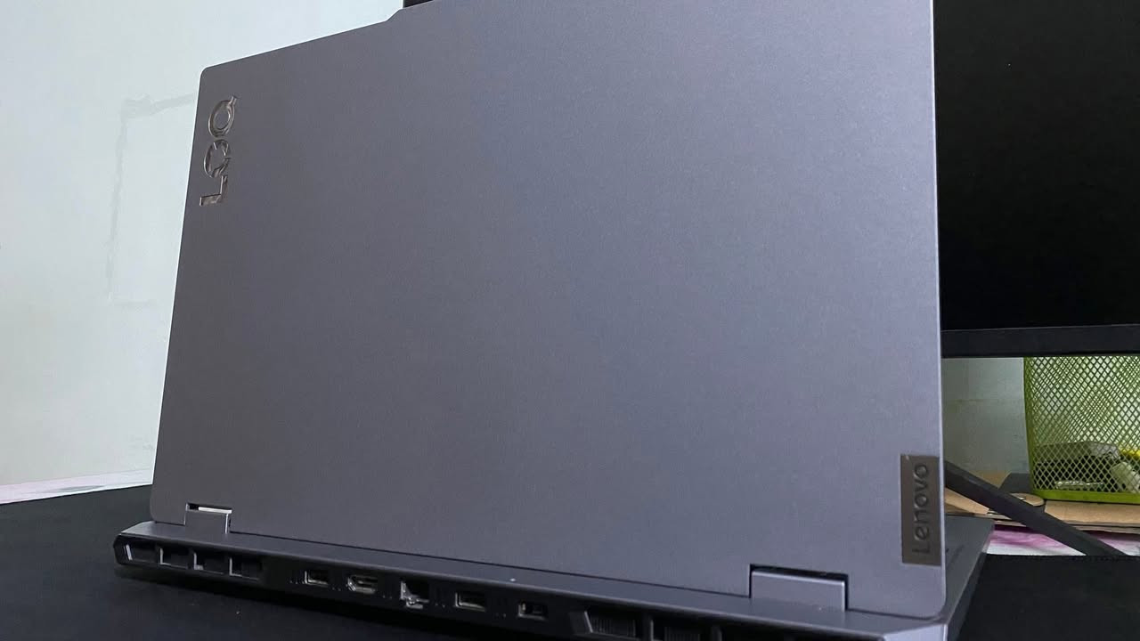 السلام عليكم
حاسبة Lenovo LOQ
مواصفات
المعالج i7 نوعة hx السريع جيل 13 
كرت الشاشة RTX 4060 
الرامات 24 GB 
الهارد تيرا ونص 
الحاسبة مستخدمة كلش قليل (جديدة) وبعدها بل ضمان 
اريد مراوس بماك 
للتواصل واتساب : ***********
