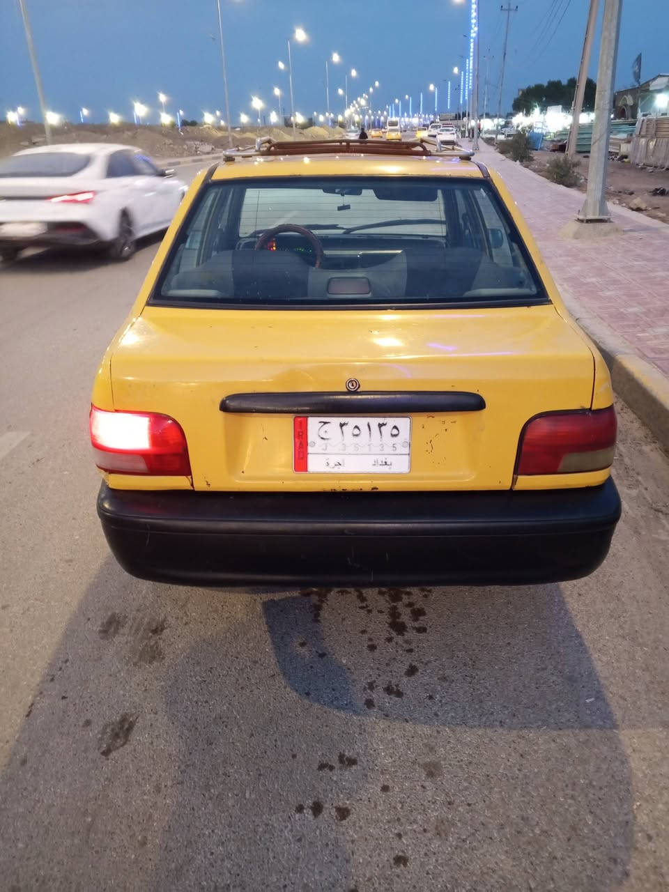 السلام عليكم سايبا موديل 2011 مكينه وكير خير من الله بيه خيط بخار صدر حدايه جديد تخم  كهربائيات كله شغاله شواصي خير من الله واحد معمر خياسات معمره السعر 17وبي مجال تحويل مباشر هيئه عليه110 ينزل من سعره غرمات مصفره الاستفسار *********** مكان واسط كوت مركز مدينه
