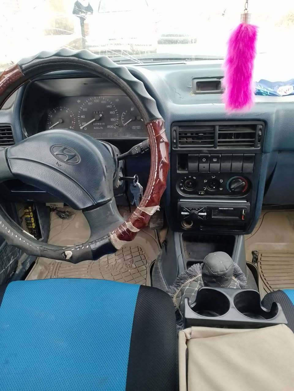 سيارة اكسله مرقمه ثاني يوم احولك باقي تفاصيل اتصل على رقم هذا ***********
مكلف بنشر غير متواجد على ما سنجر
