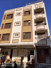 للبيع بناية تتكون من 4 طوابق عدد 8 شقق ومحلات عدد 2 مؤجرة بوارد 3 ملاي...