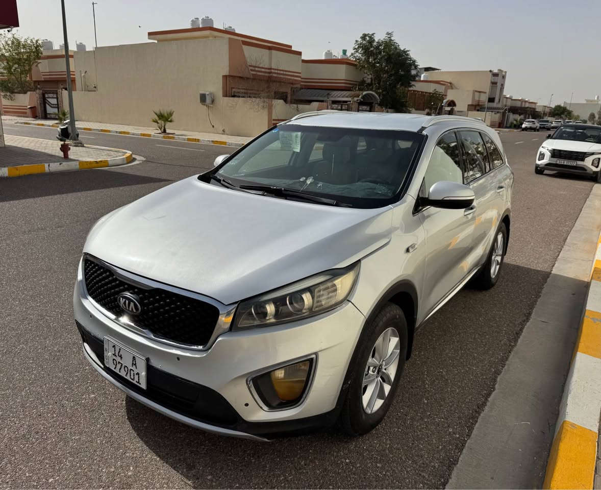 سورنتو وارد خليجي مديل2016رقم بصرة نكليزي باسمي سنويه وهزه ورقم جدد تحويل مباشر مواصفات تحكم ستيرن4جهات اشاير بلمري مري شفط حساسات تبريد 3قطع 7راكب محرك4سلندر2400دوش تخم تاير حداديه تبريد محرك كير جاهزه بدون اي نقص صبغ عام اثر جراد بدون حادث السعر 135الاستفسار ع رقم*********** البصرة, العراق
