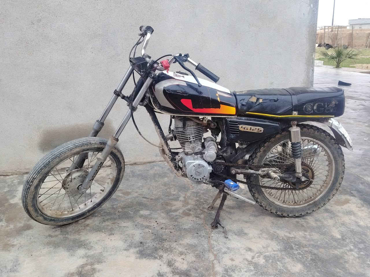 سلام عليكم ماطور لبيع محرك خمسه كير لايت بومه وياله و تواير جدد السعر 140وبي مجال الرقم (***********)
