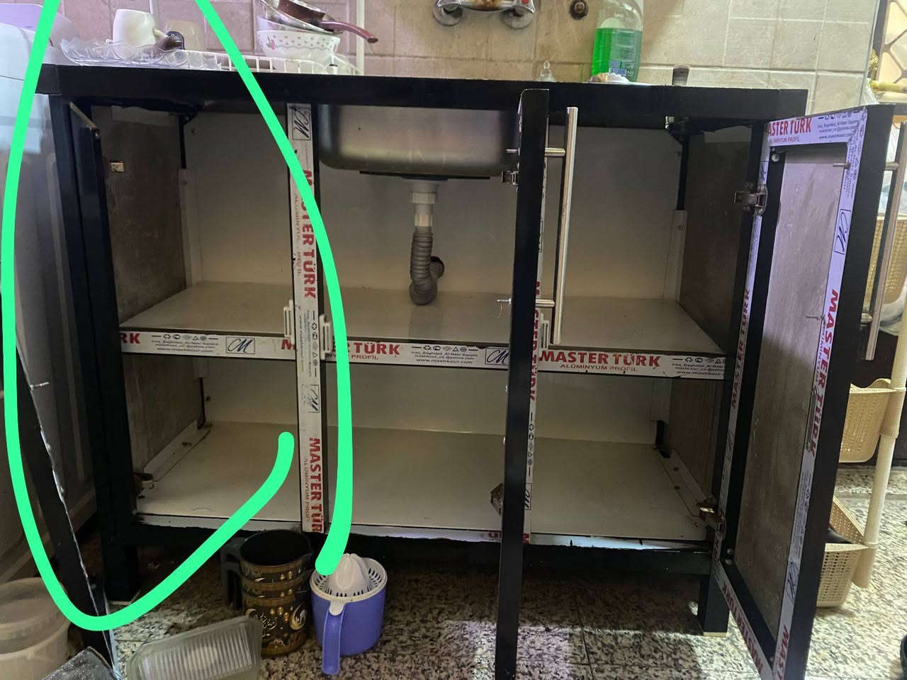 كاونتر 3 قطع نظيف فقط بي ضرر بسيط الباب يرادله تعديل سعر250


**إذا كنت صاحب هذا الإعلان وتريد حذفه لأي سبب، رجاءا أرسل رسالة إلى الدعم الفني**