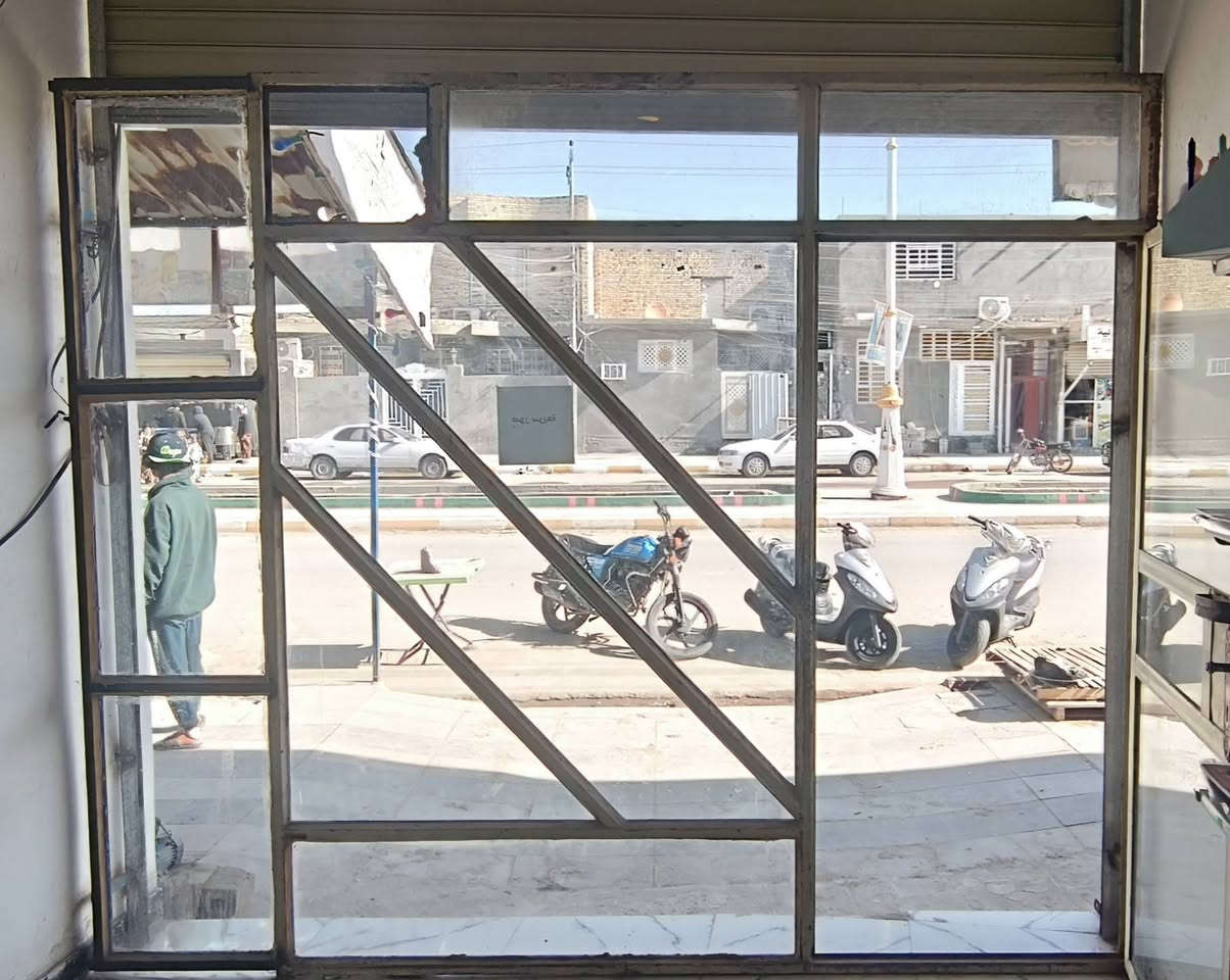 السلام عليكم باب جام خانه الأرتفاع2.5متر. والعرض3متر
للأتصال *********** 
او مراسله خاص
