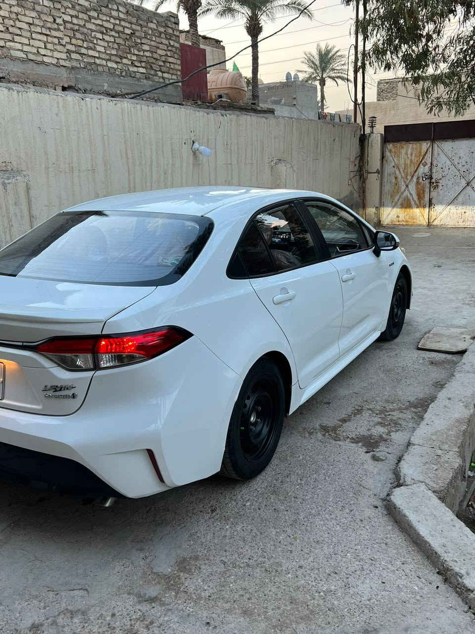 كولاء موديل ٢٠٢٤ بغداد  السياره مكفوله كفاله عده  بارد  مشر عليه  فول مواصفات  كشن كهرباء  داخل لونين  ماشيه ٢٦ الف
١٤٣ رايده  بغداد حي اور  رايدها ١٤٣ وبيها مجال  
*********** 
***********
