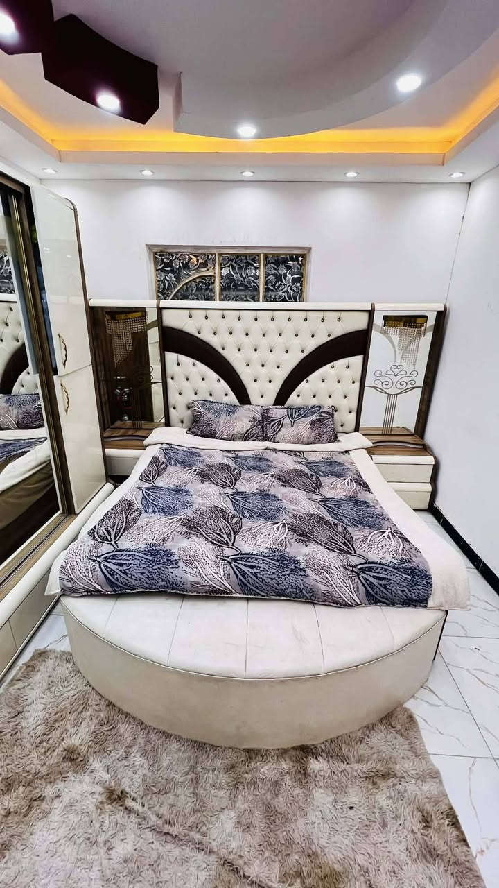 يا الله ....بيع مستعجيل /تم خصم السعر
غرفة تركي تكمة ١٢ قطعة نظافة 90%
استعمال قليل جدا 
السعر :800الف
للتواص اتصال/واتساب :***********
