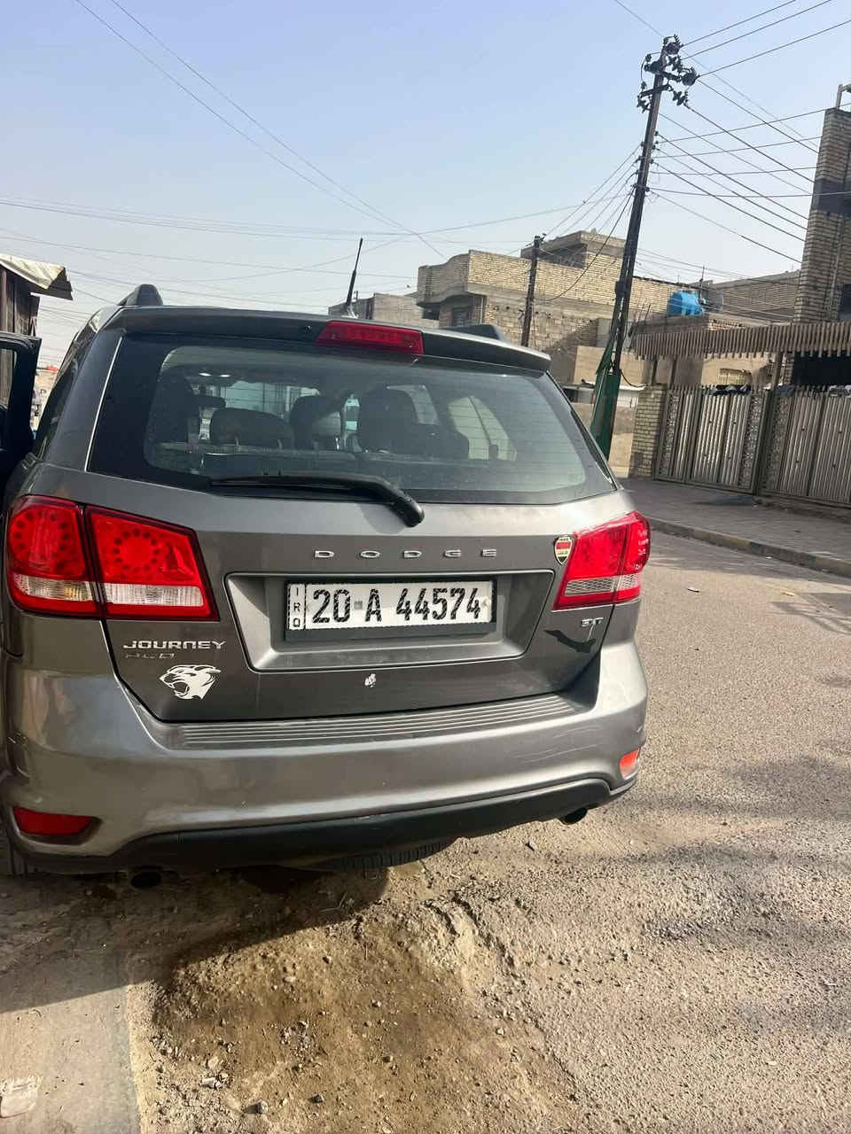 سيارة دوج جورني موديل 12 بصمه مشروع وطني  سيارة مكينه6 
3600 سيارة خير من الله سبعه راكب تبريد 3قطع كير ومكينه. بدون ايرباك  كشنات كهرباء 
بجيس
تحكم ستيرن جهتين  تخم تاير جديد منظومه زنون حادثها تبديل دعاميه وجاملغ  وشويه من الباب عكس السايق بدون الغود بدون دواخل وصبغ بنيد اثر شخوط 
غير هذني مابيها سيارة بسمي تحويل ثاني يوم 
السعر ٩٠ ورقه وبيها مجال


**إذا كنت صاحب هذا الإعلان وتريد حذفه لأي سبب، رجاءا أرسل رسالة إلى الدعم الفني**
