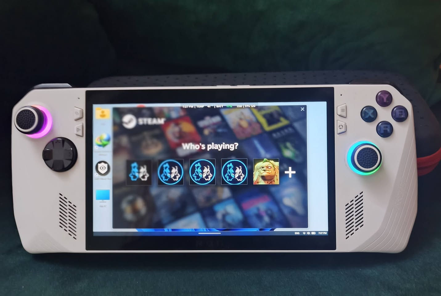 ‏السلام عليكم 
‏للبيع جهاز ASUS ROG Ally Extreme 
‏🔹 SSD M.2 بسعة 512GB 
‏🔹 RAM 16GB بسرعة 6400MHz 
‏🔹 نظافة 85% – الجهاز غير مفتوح نهائيًا ولم يدخل تصليح  
‏🔹 الملحقات كاملة عدا الكارتونة 
‏🔹 جنطة أصلية + حساب ستيم مليان ألعاب قوية وحصرية هدية 
‏🔹 يحتوي ألعاب بلايستيشن 5 + بلايستيشن 3 
‏
‏💰 السعر: 525 قفل 
‏📍 الموقع: مدينة الصدر – قرب سوق الكيّارة
 📞 لتواصل ***********
