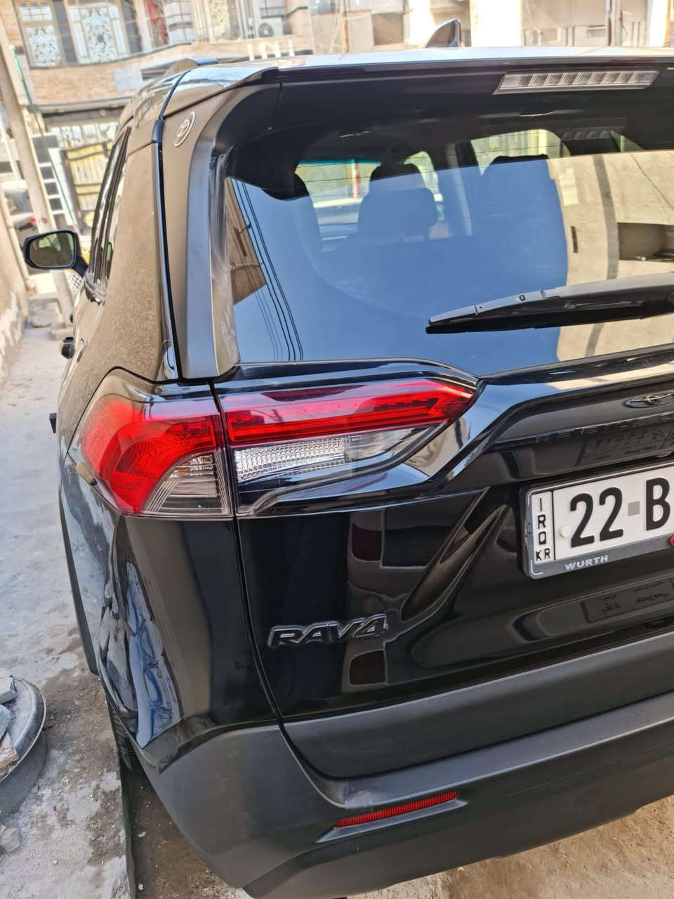 السلام عليكم راف فور ٢١ اسود LE وارد أمريكي ظرر باب السائق مصبوغ دوسه شويه تصليح جاملخ أمامي تبديل بلادي سونار مرفق مع الصور  سياره جاهزه كير محرك كهربائية بشرط سعر ٢١٠ تلفون ***********
