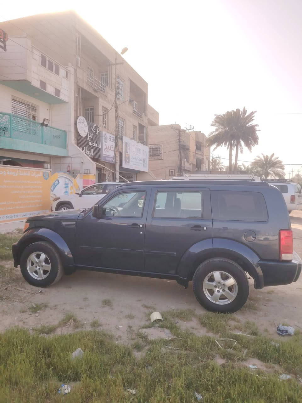 السلام عليكم
دوج نترو 2008
كير محرك مكفول
ضفيرة وكهربائيات شركة ماشية 98
صدر امامي خلفي جديد تخم تاير جديد
رقم سليمانية سنوية رقم هزة جديد
صبغ بنيد فقط نص  سيارة كل مكفول
السعر 88 مجال بسيط
عنوان اربيل  ***********
