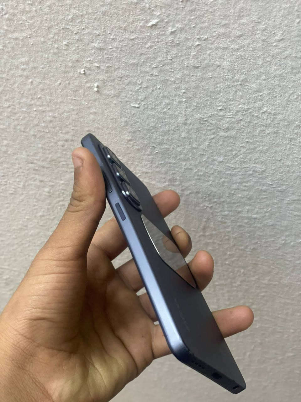 السلام عليكم انفنكس هوت 50 للبيع التلفون جديد فقط كارتونه مابي السعر 120 وبي مجال مكاني بغداد الحبيبيه تواصل***********
