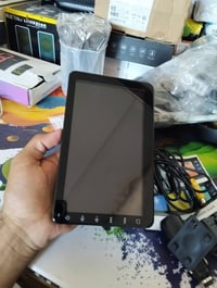 شاشة سيارة • جديدة • بدون فحص