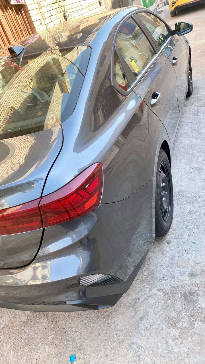 السلام عليكم كيا فورتي 23 رقم بغداد الدولي ماشيه 64 صوره الحادث بالمنشور بيه منضومه غاز محرك 2000 دوش 
السعر 147 وبيه مجال للاتصال *********** الخاص مغلق
