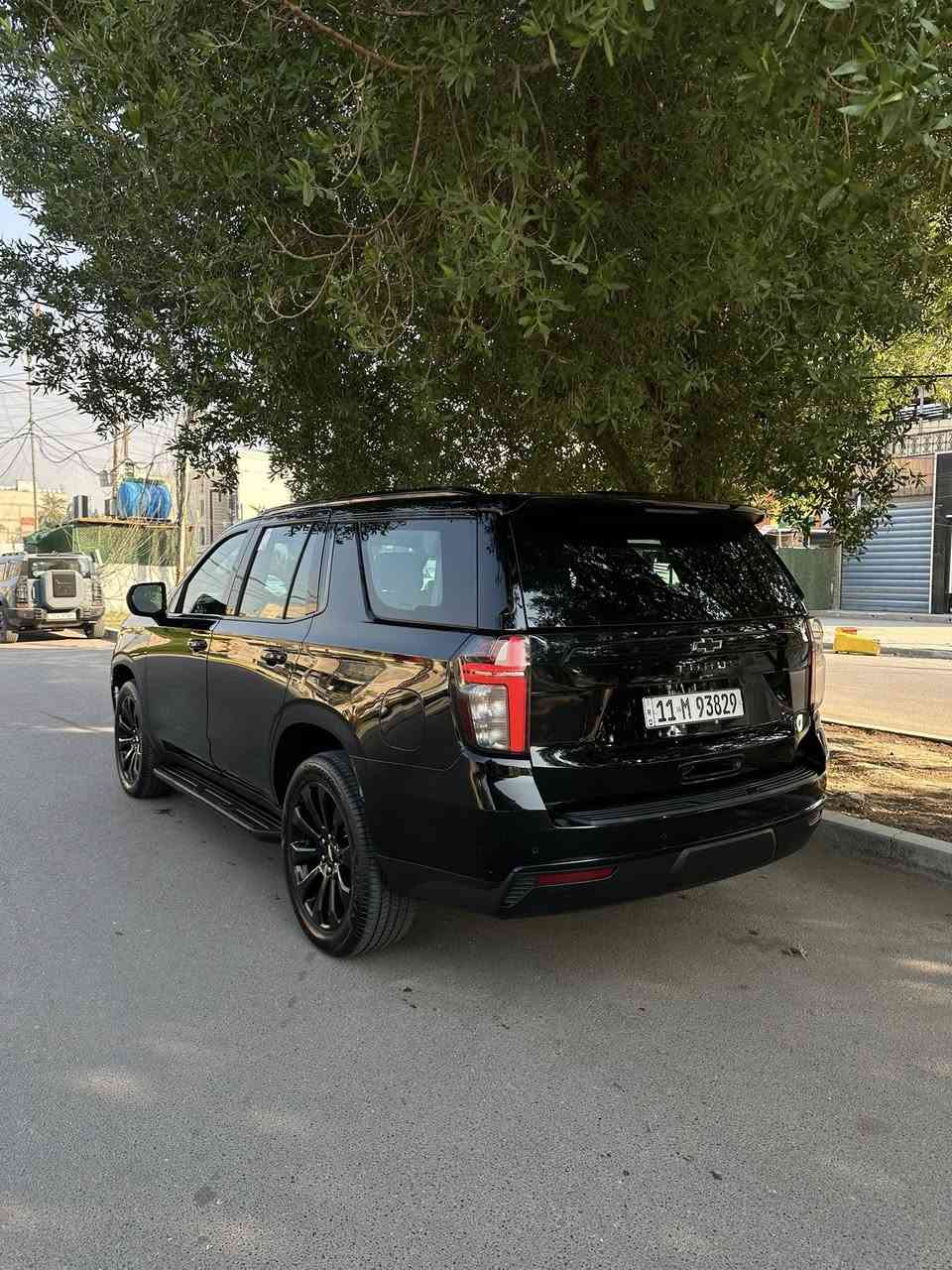 السلام عليكم
تاهوls 2023
ماشيه 98الف مايل مكفوله كفاله عامه 
دعاميه برايمر ويل برايمر اصل مواصفات lsمعروفه 
مكاني بغداد السيديه 
السعر 448وبيها مجال بسيط
***********
