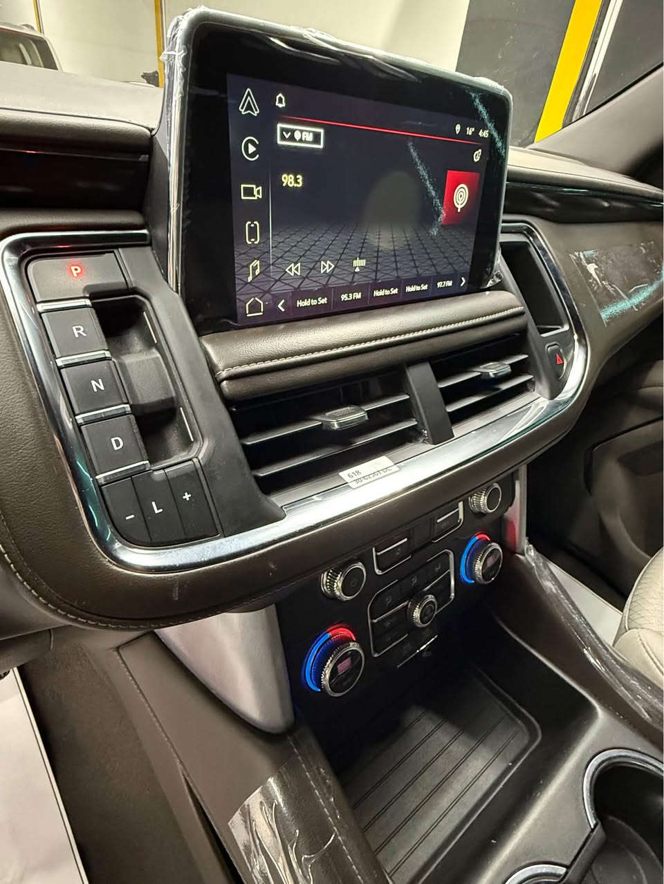 ‏‎ GMCموديل 2023
‏‎موصفات SLE
‏‎
‏‎شاشه الكترونى  

‏‎جنطه كهرباء 
‏‎شاشات خلفيه 🖥️
‏‎ستيرن كهرباء 
‏‎
‏‎كيجات شاشة الكتروني 
‏
کتاب جام رەش قانون مرور‏‎
‏‎
‏‎السياره ماشي ٩٤الف كم
‏‎
‏‎رقم سلیمانییە
‏‎رقم جديد 
‏‎هزه جديده
‏‎محرك ٨ سلندر ٥٣٠٠
‏‎كير ١٠ نمر 
سعر  ٤٧٠$‏‎
‏‎شاحن ويار ليس
‏‎مكفوله بشرط الفحص حتى الدعميات 
‏‎بدون تبديل بدون صبغ بحتى بدون رمل  
‏‎السياره بيها تراي ونعومه ومتعه بالقيادة جدا رائعه 
‏‎
‏‎رقم سلیمانیە جديد هزة جديد سنوية جديد 
‏‎مكان السياره السليمانية 
رقم الهاتف للتواصل  *********** السليمانية, العراق
