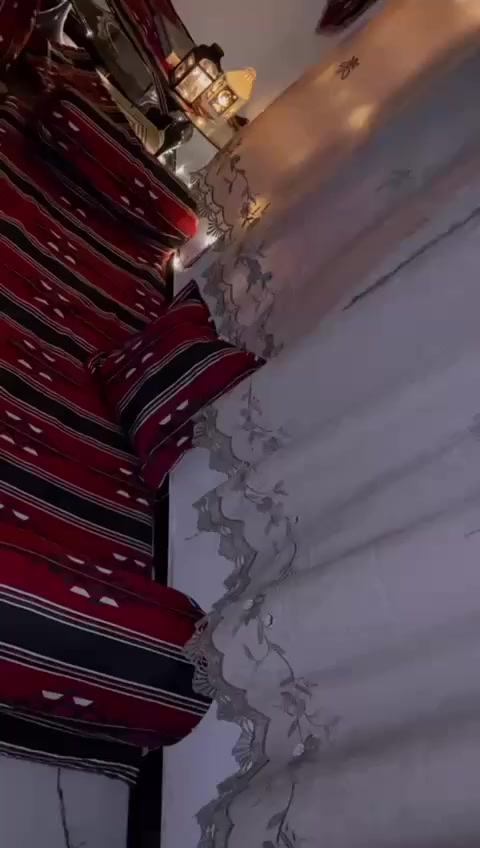 بنات لازم نشجع كل مبدعه من خواتنا  الخيا طات وندعمها بالتعليقات هذا المنتج من شغل  جرحي من اعز ناسي  إم حسين ربي يوفقها ويرزقها


**إذا كنت صاحب هذا الإعلان وتريد حذفه لأي سبب، رجاءا أرسل رسالة إلى الدعم الفني**