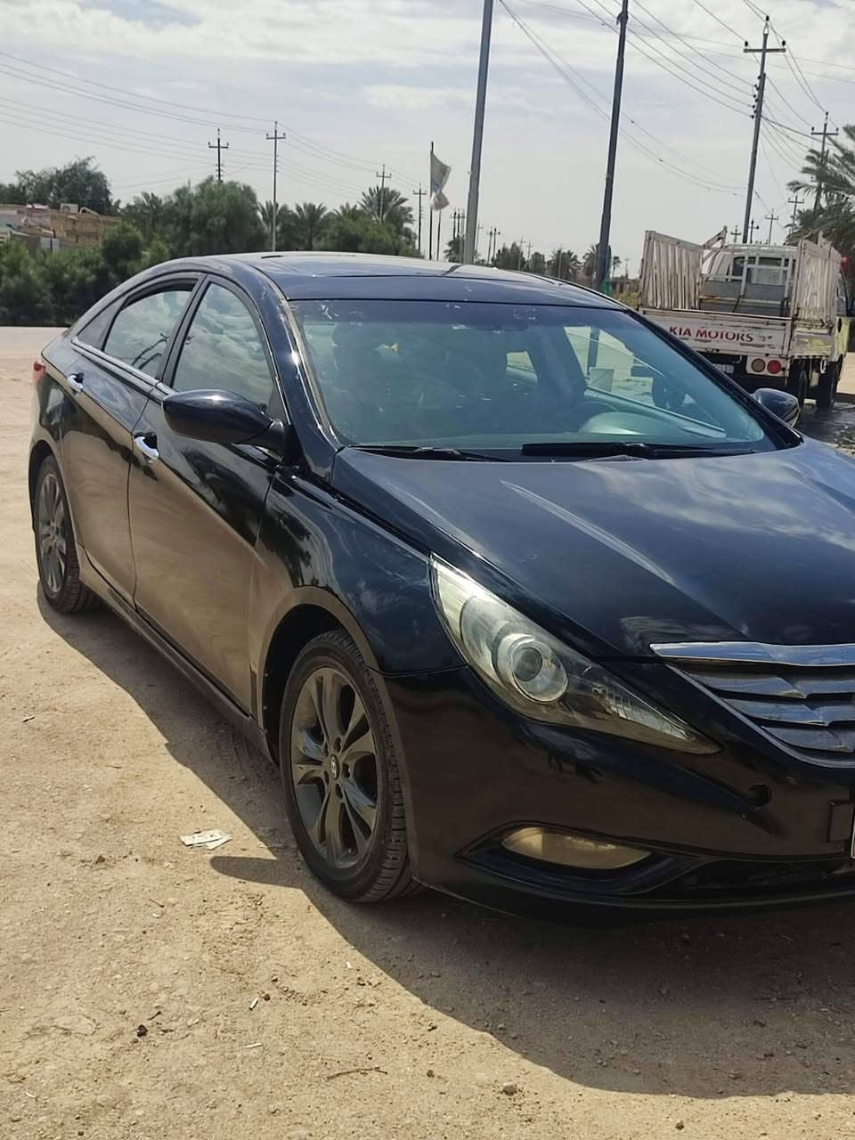 سلام عليكم سونتا موديل13ذي قار فول مواصفات واحد على واحد متجيه خفيفه على صفحة السائق مكفوله من كل عيب شرعي مكينه وكير وحداديه تخم تأير برجستون جاهزه تحويل مكان ناصريه غراف *********** بغداد, العراق
