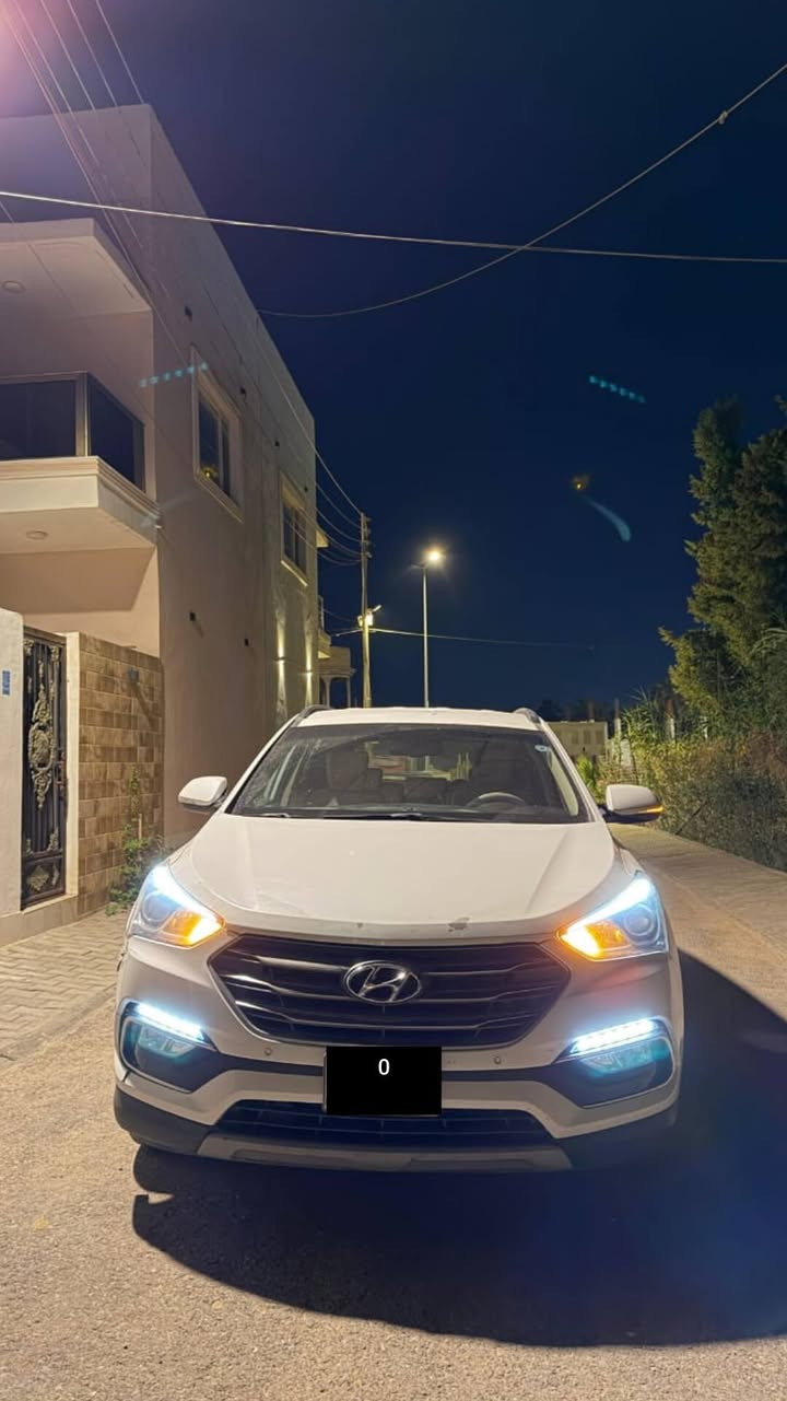 هونداي سنتافيه خليجي 4 سلندر 7 راكب مكينه 2400 مامفتوحه ولا الكير مفتوح بيها باب خلفي ايمن مصبوغ اثر شخوط و كلير بالقماره وكلير  كصه البنيد و هذا الحادث موضح بالصوره ومكفوله كير مكينه تخم تاير اندنوسي صار شهر شديته بطارية جديدة منظومه فريز تبريد جديدة مع ألغاز فرنسي درايم شفتات جديدة تبريد ثلج جلد بلاد ثلث قطع تبريد لد نهاري مرايات شفط سياره عليها ادامه كامله بدون اي نقص رقم اربيل بأسم  شركه وموجوده تريد تحويل او وكاله و ترايك البغداد ملاحظة ابيع ع الفحص السونار شرط ما اراوس  الاتصال على الرقم واتساب أو سيم كارت  *********** عنوان بصره صالحيه السعر ١٥٥ وبيها مجاى
