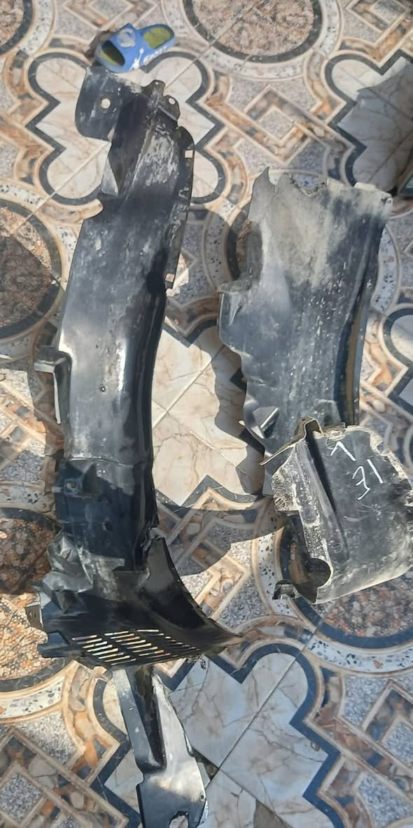 دعامية اكسنت رياضي بيها كسرين صغار
لايت جهة اليسرى  نظيف 

بطانة امامي جهتين 

السعر ٢٠٠ الف للكل 

يوجد توصيل لكل المحافظات


**إذا كنت صاحب هذا الإعلان وتريد حذفه لأي سبب، رجاءا أرسل رسالة إلى الدعم الفني**