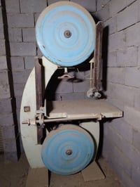 منشار شريطي • حجم 600 • صنع سوري