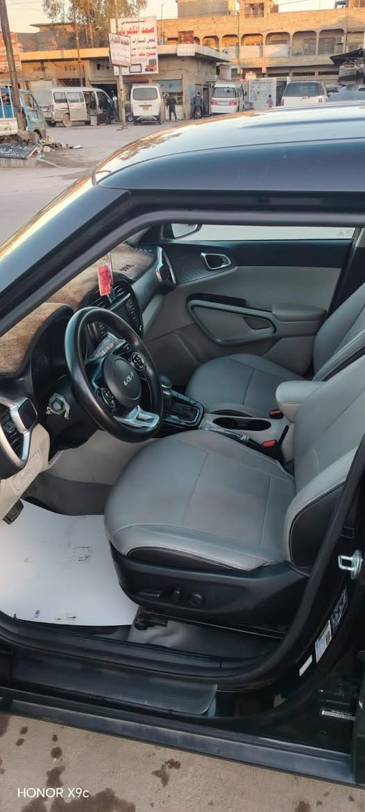 السلام عليكم صول موديل 2021 فئه s معروفه ماشيه 70 رقم اربيل بأسمي محرك 2000دوش مكانها بغداد 
رقم الهاتف ‭0771 060 8209‬
