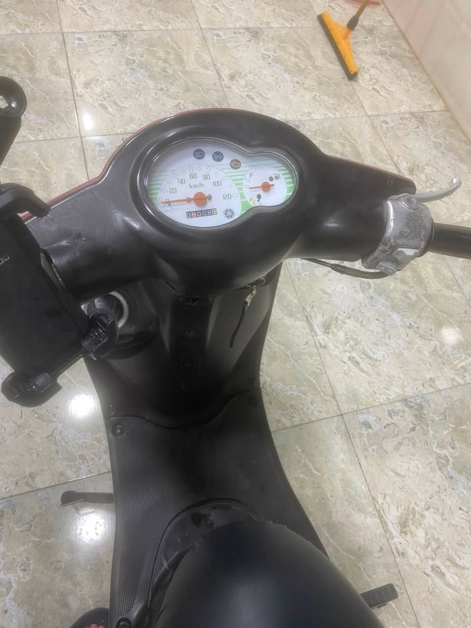 دراجه فله كله بلادي مكينه ما مفتوحه جيب فيتر و تعال افحص السعر 750 بيها مجال بسيط العنوان الشعله  
لا تكتب سعر بتعليق 
مامتواجد ع فيس 
رقمي ***********
