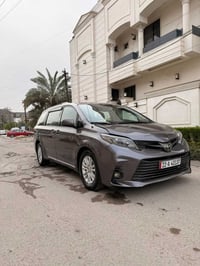 تويوتا سينا 2016 السياره جديده او حلوه   بيها قطعه صبغ بنيد فقط   كراس...