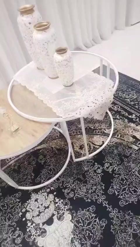 ئە و تاخم مێزو تە بڵە بۆفروشتن لوک دوومانگە کراوە 120دۆلاری پیدراوە بە 100هە زارو مجالیکی کە م دە فروشینە وە شوێن هە ولیر***********
